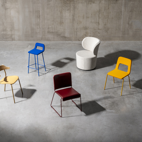 Olika stolar från Johanson Design.