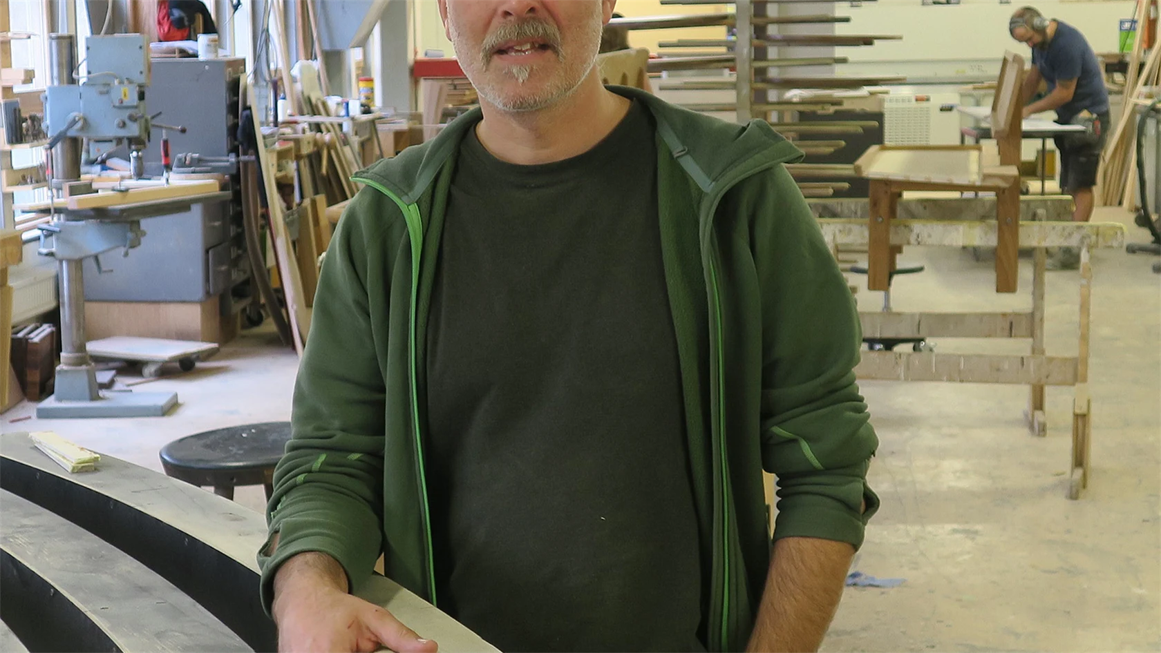 Närheten och flexibiliteten - framgångsfaktorer för inredningsföretaget