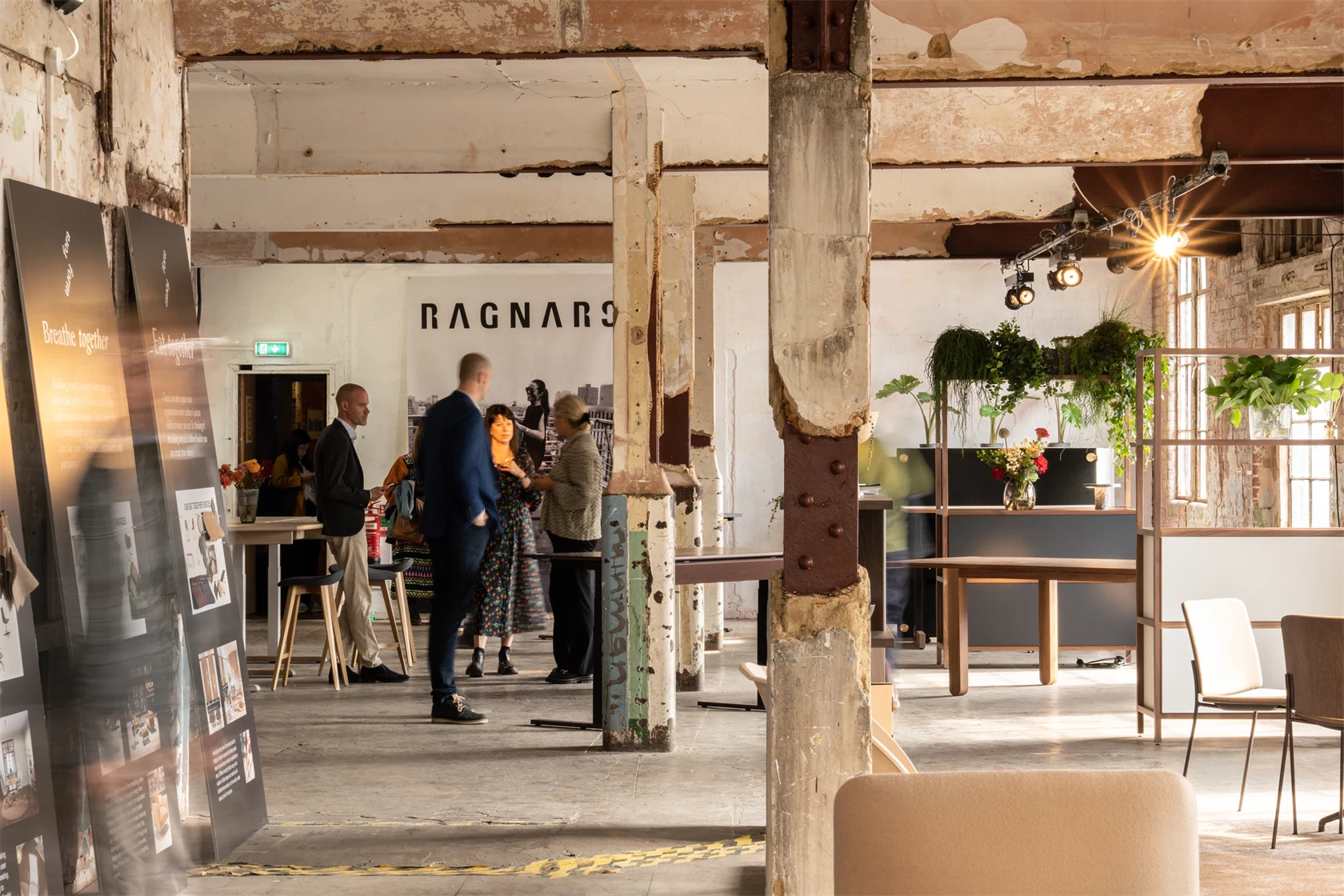 Ragnars-utställning, Bargehouse London Design Festival 2022