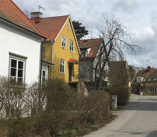 DEBATT: "Bygg fler småhusområden"