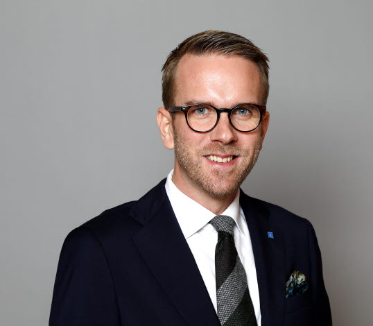 Andreas Carlson (KD), bostadsminister 