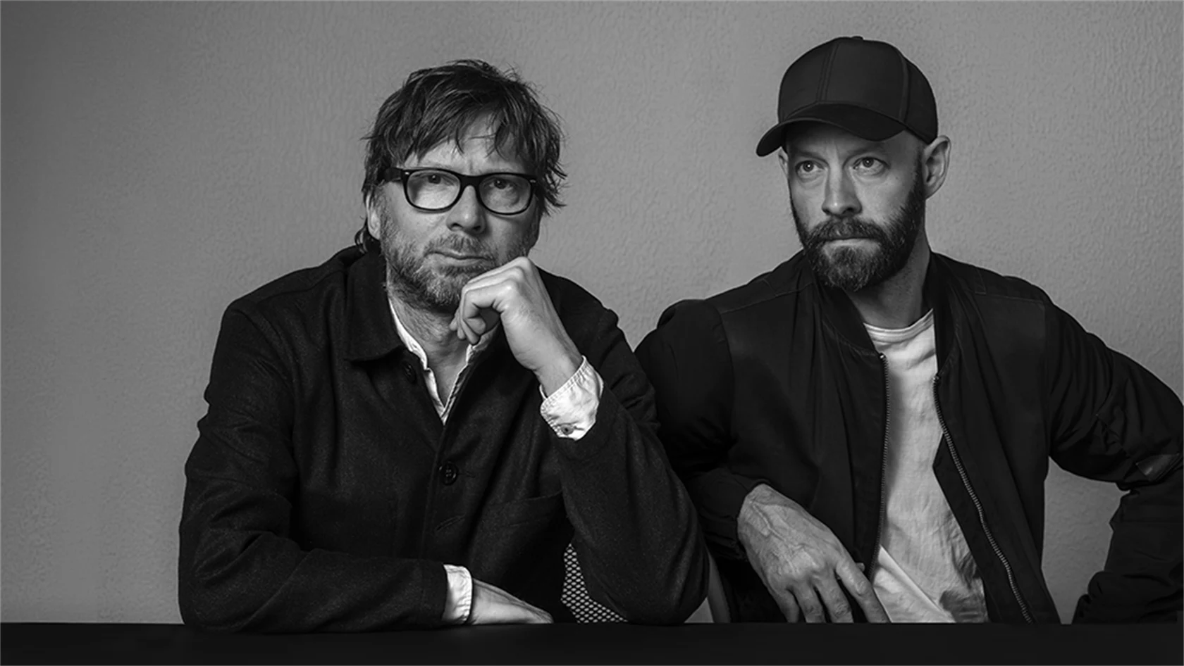 Chris Martin/Magnus Elebäck, Massproductions.