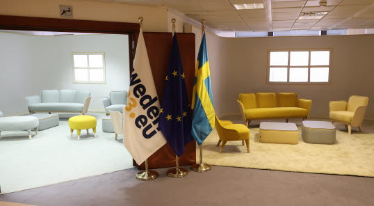 The Yellow Thread - Sveriges ordförandeskap i EU