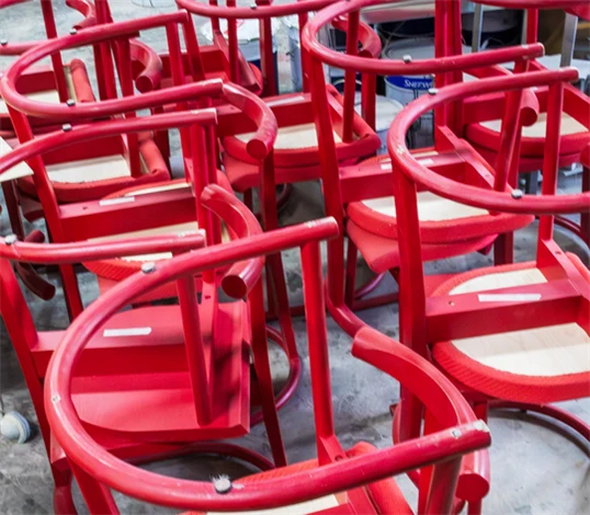 Nytillverkade stolar från Stolfabriken i Tibro - för en restaurang på Sergels Torg i Stockholm.